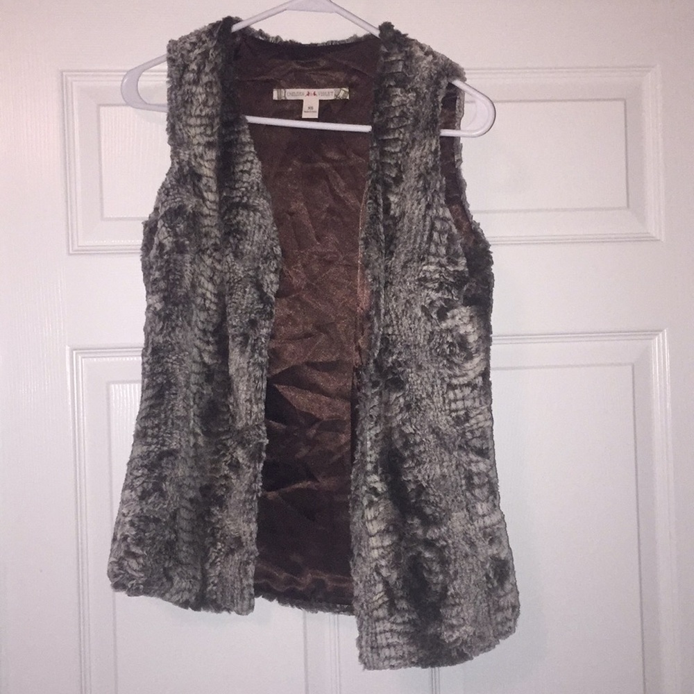 Faux fur vest Chelsea & violet